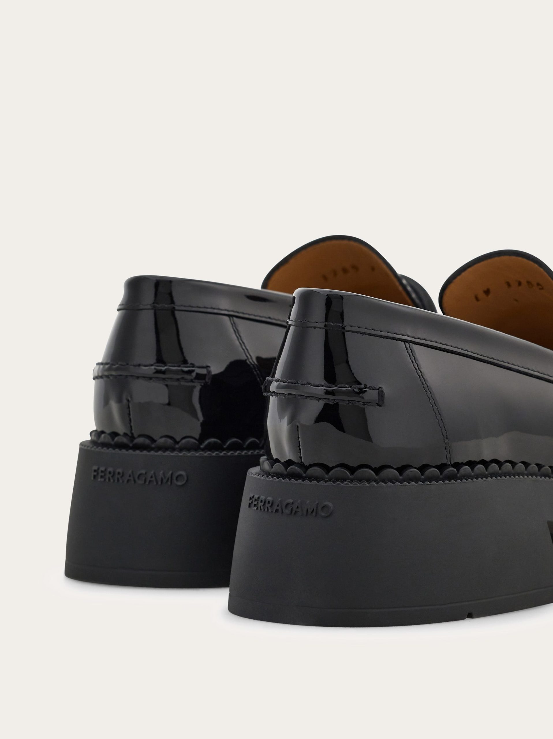 Ferragamo Hug buckle chunky loafer - Image 2